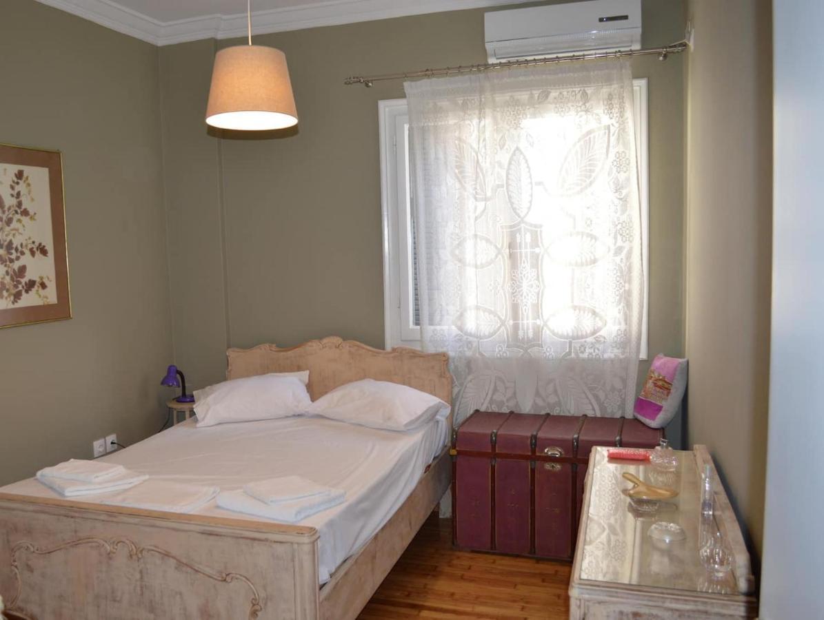 Vintage, Spacious Apartment In The Heart Of Athens! 외부 사진