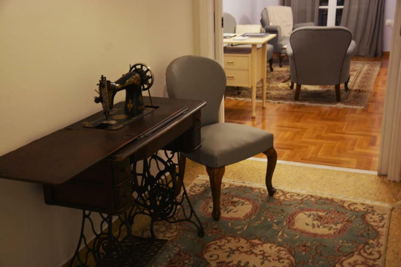 Vintage, Spacious Apartment In The Heart Of Athens! 외부 사진